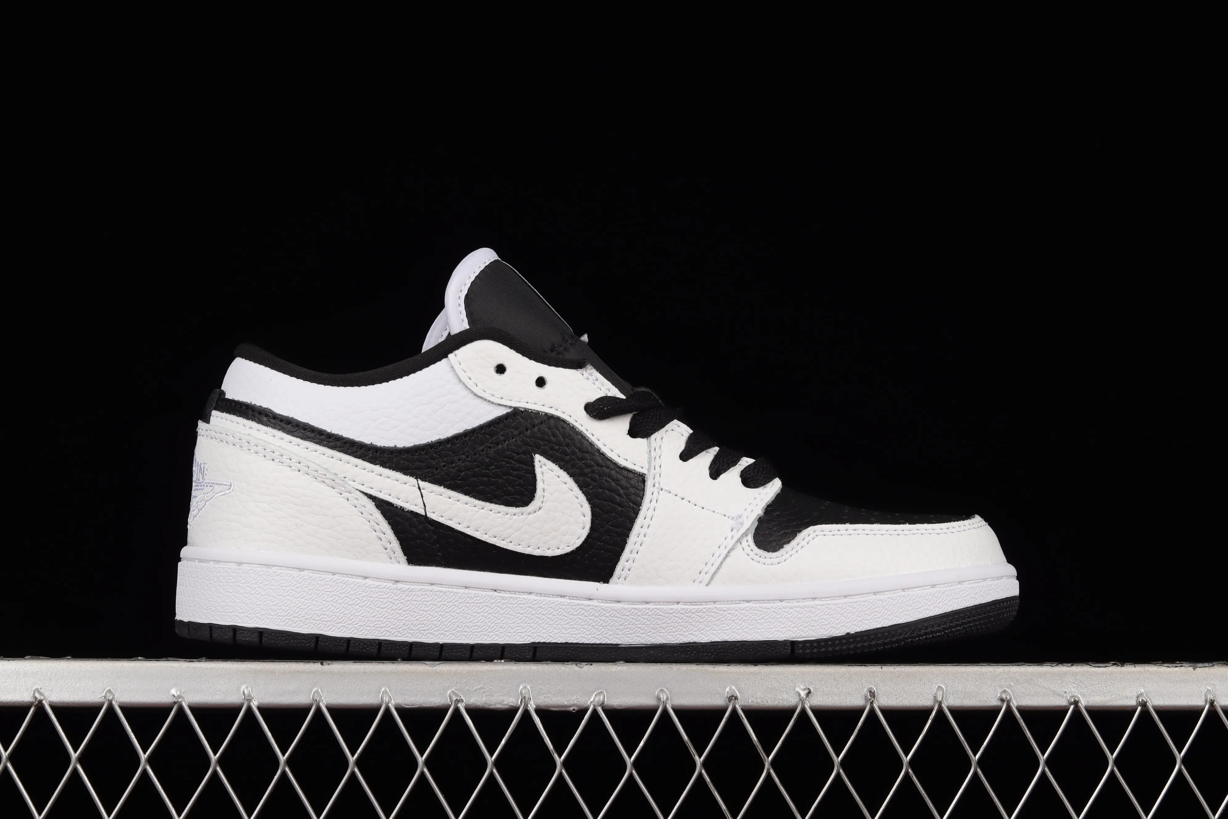 All categories Air Jordan Jordan series basketball shoes Air Jordan 1 Low Air Jordan 1 Low "Homage" AJ1 Joe 1 Black and White Panda DR0502-101